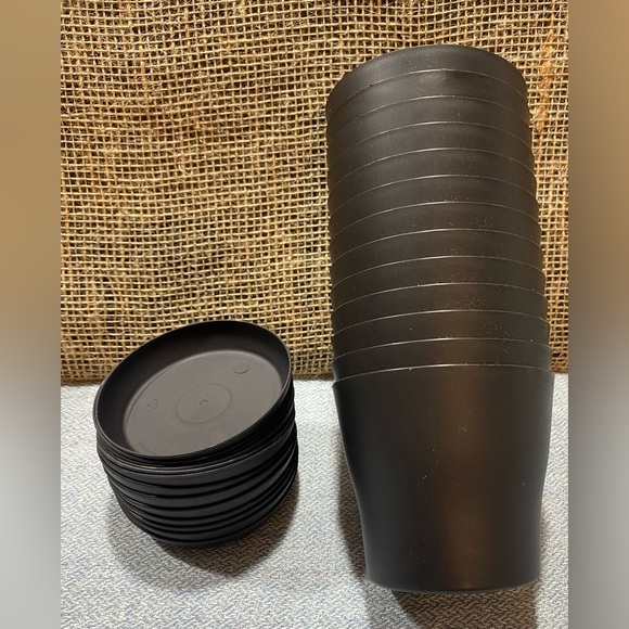 Planters Black Set of 13 Plastic with Trays NEW See pictures for measurements - Picture 1 of 5